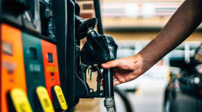 Benzinska stanica u Novom Slankamenu Benzinska stanica u Novom Slankamenu